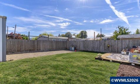 271 S 3rd Street Lebanon OR 97355