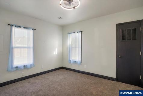 271 S 3rd Street Lebanon OR 97355