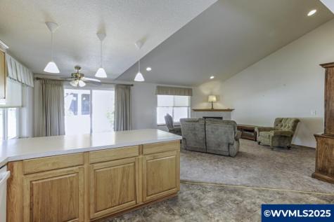1451 Ryan Drive Silverton OR 97381