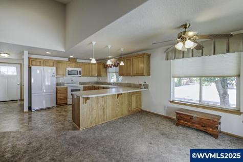 1451 Ryan Drive Silverton OR 97381