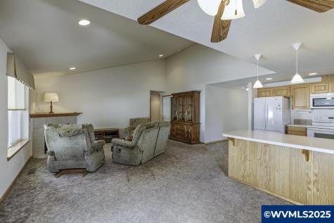 1451 Ryan Drive Silverton OR 97381