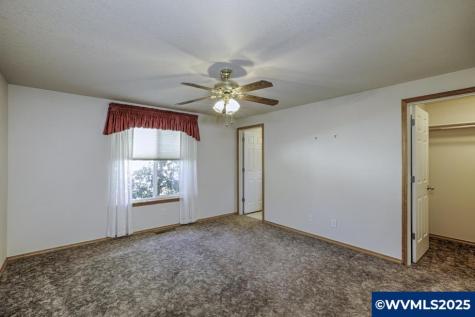 1451 Ryan Drive Silverton OR 97381