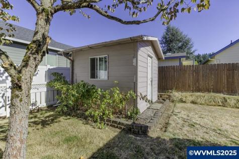 1451 Ryan Drive Silverton OR 97381