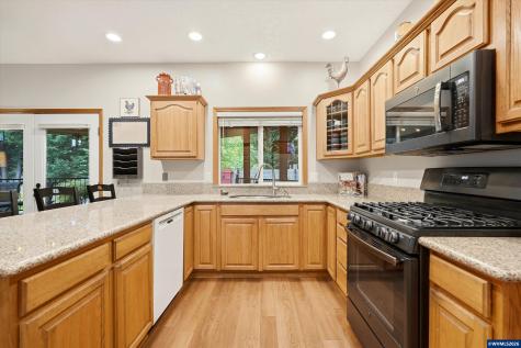 2280 Gibsonwoods Court NW Salem OR 97304