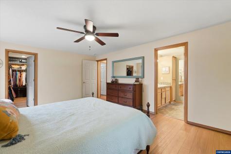 2280 Gibsonwoods Court NW Salem OR 97304