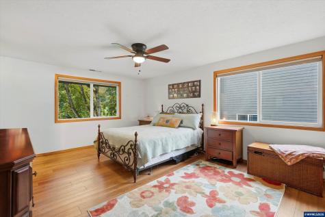 2280 Gibsonwoods Court NW Salem OR 97304