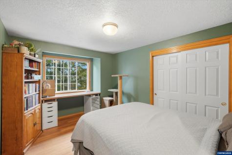 2280 Gibsonwoods Court NW Salem OR 97304