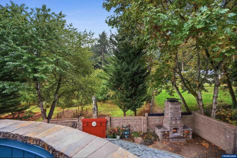 2280 Gibsonwoods Court NW Salem OR 97304
