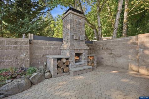 2280 Gibsonwoods Court NW Salem OR 97304