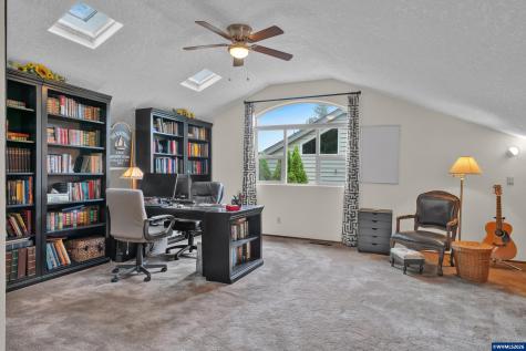 1660 Cinnamon Hill Drive SE Salem OR 97306