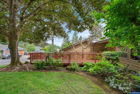 1660 Cinnamon Hill Drive SE Salem OR 97306