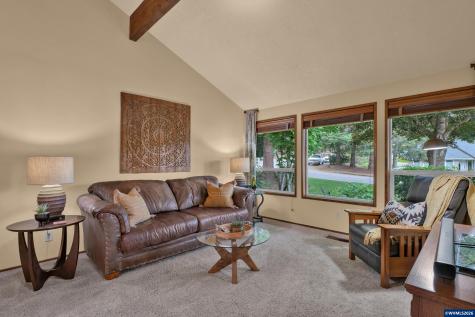 1660 Cinnamon Hill Drive SE Salem OR 97306