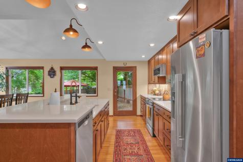 1660 Cinnamon Hill Drive SE Salem OR 97306