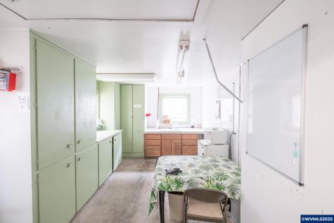 55 Q Street Cottage Grove OR 97424