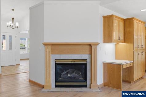 738 Roosevelt Street NW Salem OR 97304