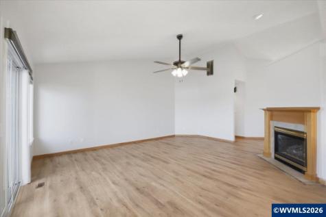 738 Roosevelt Street NW Salem OR 97304