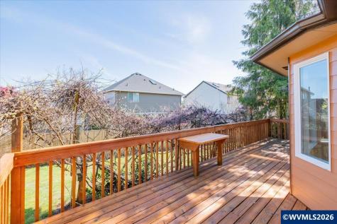 738 Roosevelt Street NW Salem OR 97304