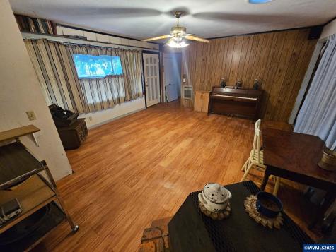 427 NE Yamhill Street Sheridan OR 97378