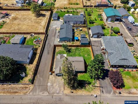 140 Marilyn Street NE Albany OR 97322