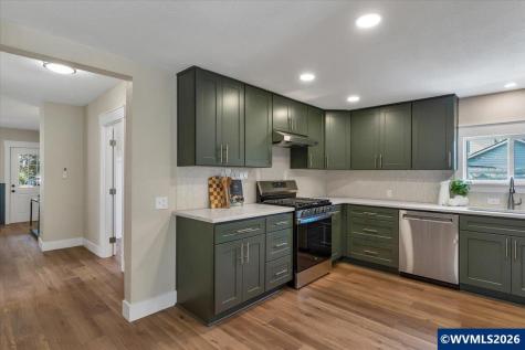 1068 SW Hayter Street Dallas OR 97338