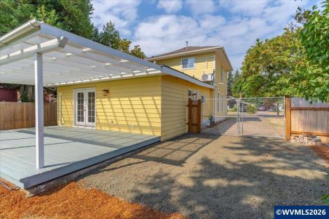 1068 SW Hayter Street Dallas OR 97338