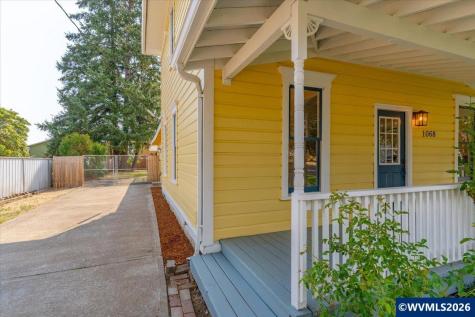 1068 SW Hayter Street Dallas OR 97338
