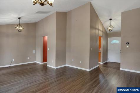2537 Hoo Doo Drive NW Salem OR 97304