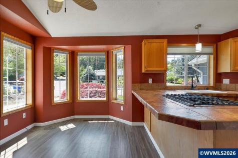 2537 Hoo Doo Drive NW Salem OR 97304