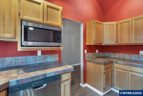 2537 Hoo Doo Drive NW Salem OR 97304