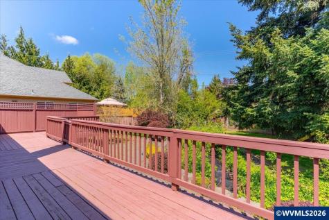 2537 Hoo Doo Drive NW Salem OR 97304