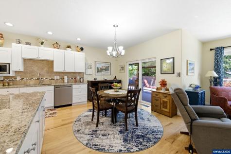 628 NW Hillcrest Drive Dallas OR 97338