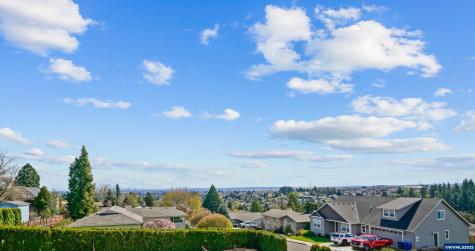 3457 Champlain Court NW Salem OR 97304