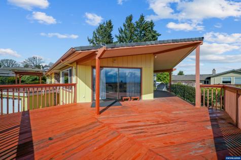 3457 Champlain Court NW Salem OR 97304