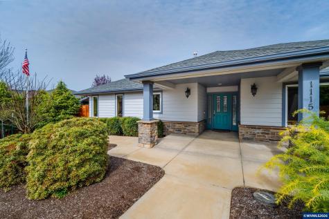 1115 Skookum Drive Silverton OR 97381