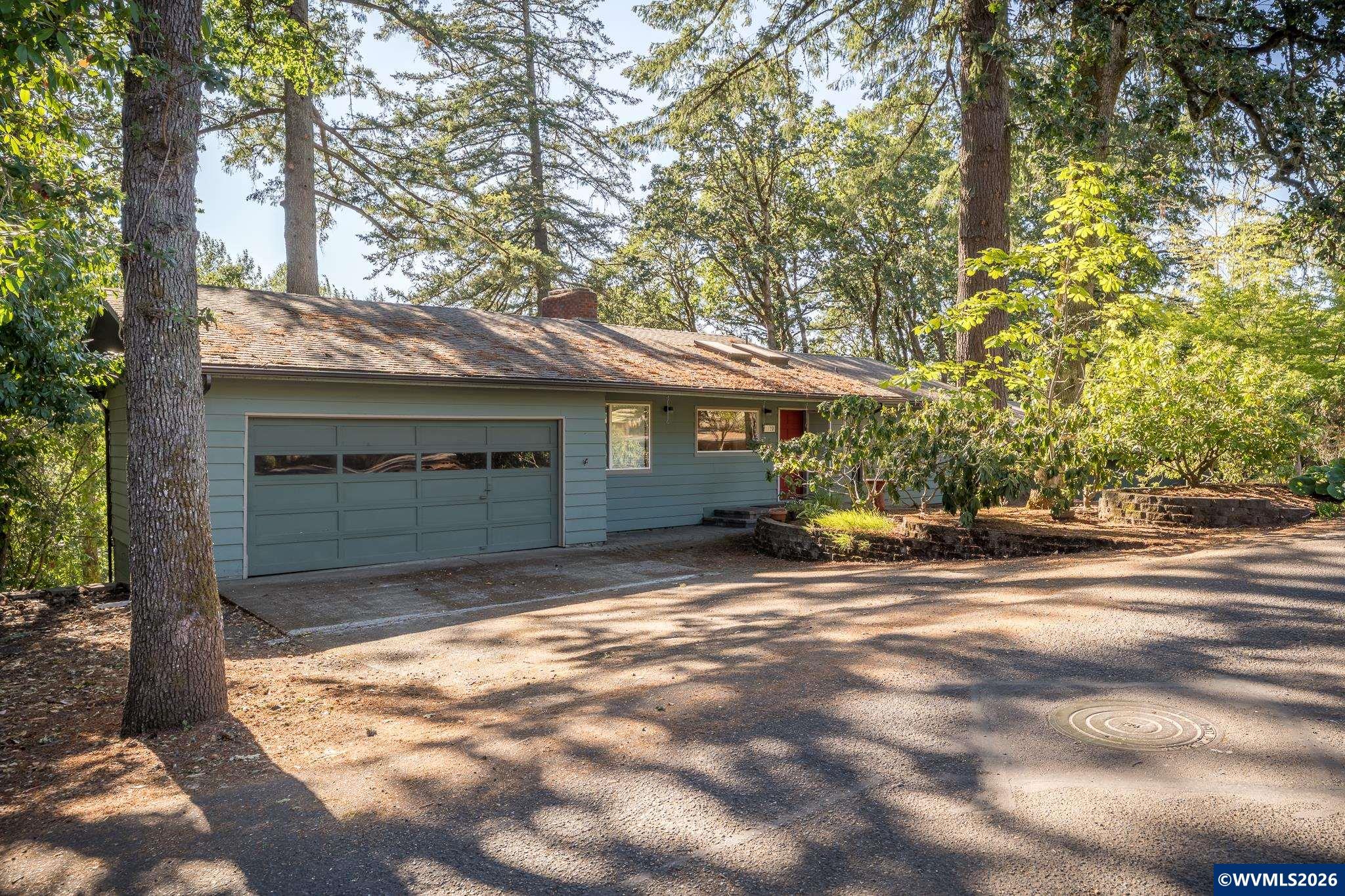 1520 Laurel Heights Drive NW Albany OR 97321