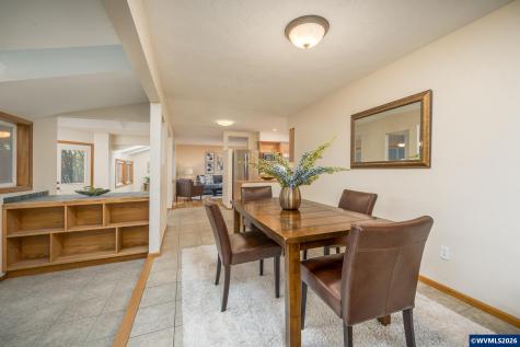1520 Laurel Heights Drive NW Albany OR 97321