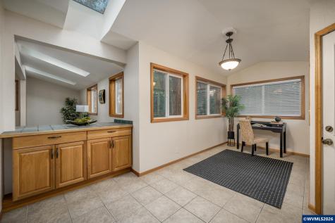 1520 Laurel Heights Drive NW Albany OR 97321