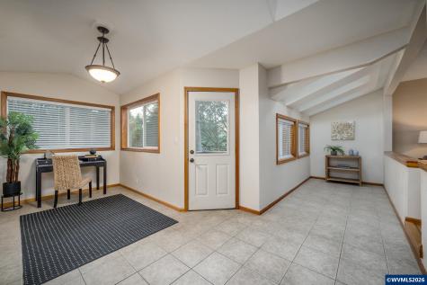 1520 Laurel Heights Drive NW Albany OR 97321