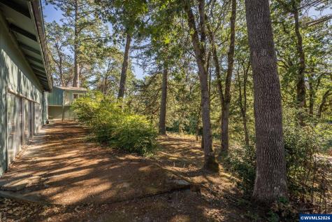 1520 Laurel Heights Drive NW Albany OR 97321