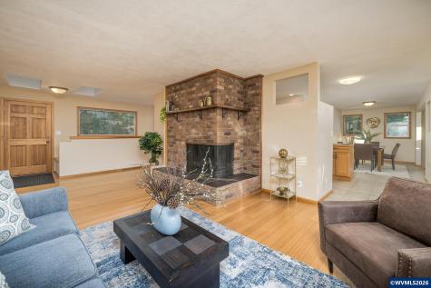 1520 Laurel Heights Drive NW Albany OR 97321