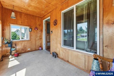321 W Virginia Street Stayton OR 97383