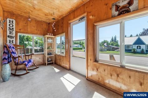 321 W Virginia Street Stayton OR 97383