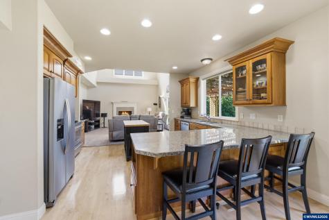 1625 Gemma Street NW Salem OR 97304
