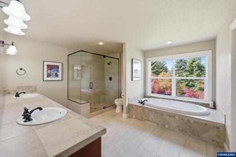 1625 Gemma Street NW Salem OR 97304