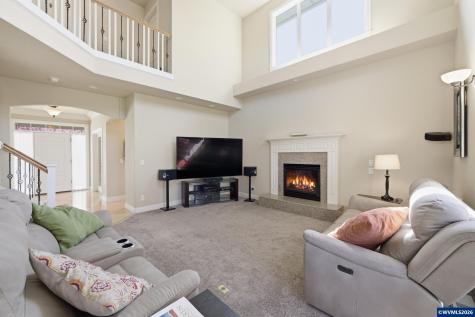 1625 Gemma Street NW Salem OR 97304