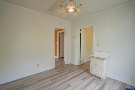 399 S Main Street Lebanon OR 97355