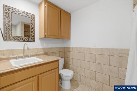 39129 Groshong Road NE Albany OR 97321