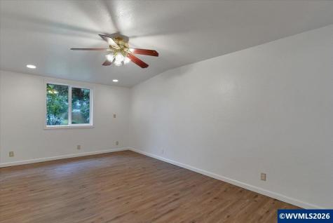 38159 Weirich Drive Lebanon OR 97355