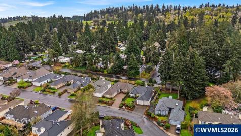 1918 Spicetree Lane SE Salem OR 97306