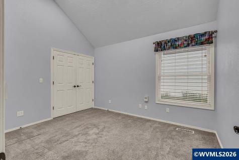 1918 Spicetree Lane SE Salem OR 97306
